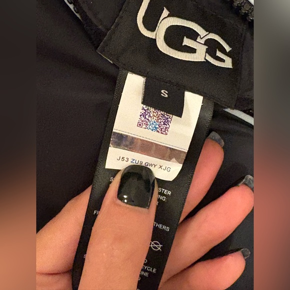 UGG Extreme Reversible Down Puffer Jacket – Size Small - Picture 11 of 16